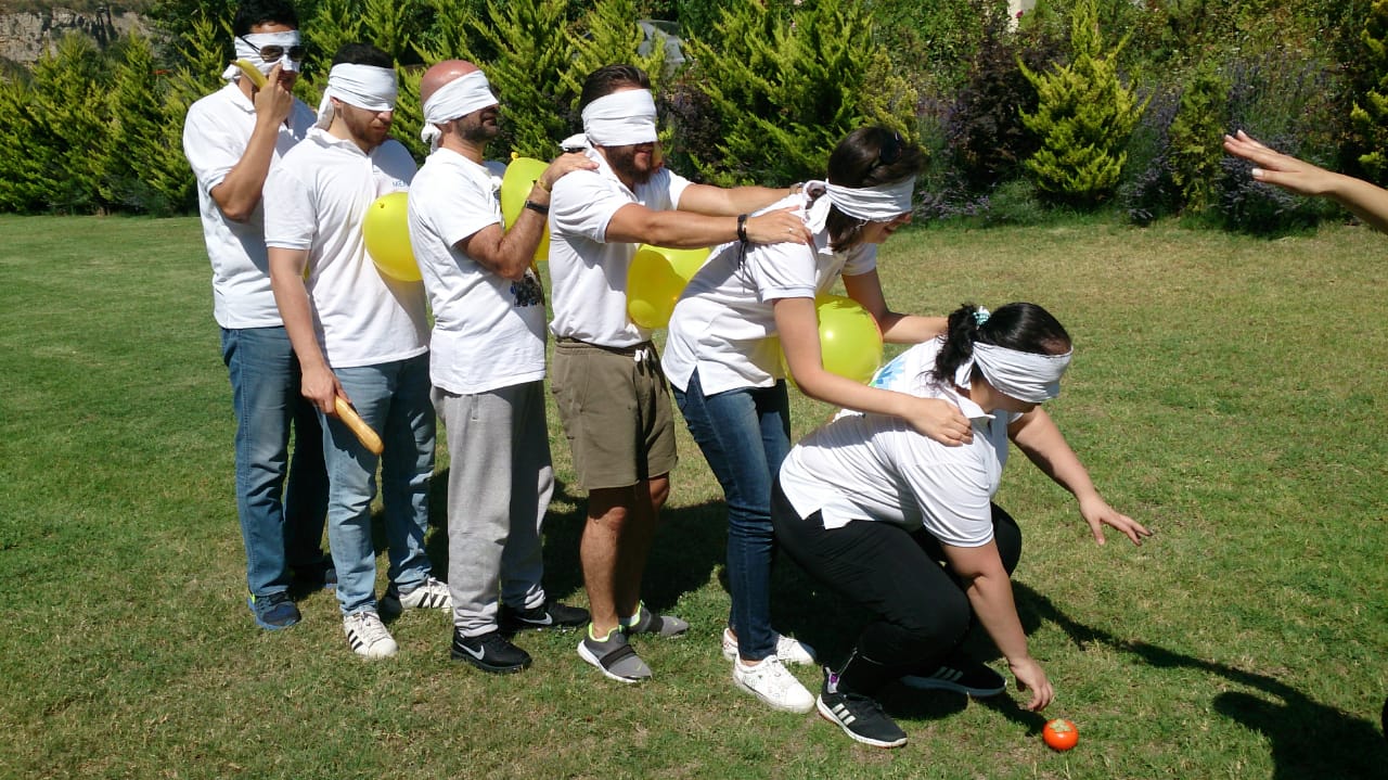 Blind trust activity